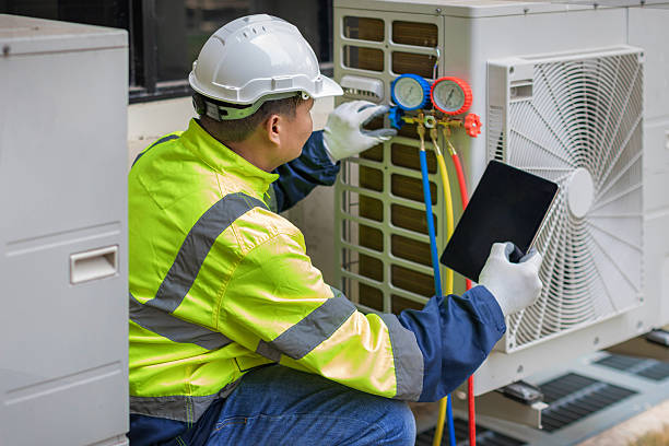 Professional Hvac technician working in Stockton, KS